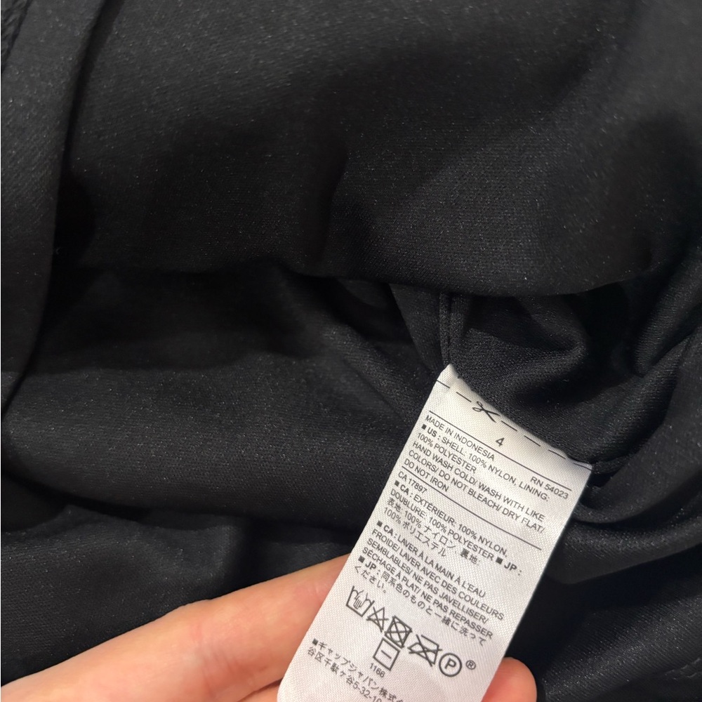 Banana Republic NWOT Black Lace Dress, size 4 - Picture 8 of 8